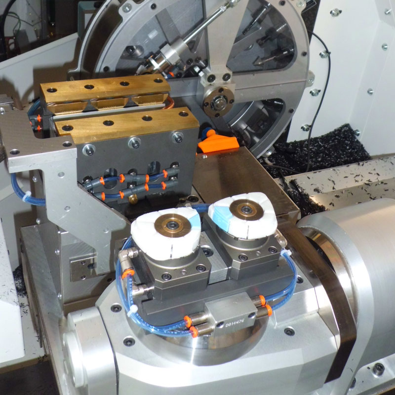 TVM Robotica Automazioni Belluno - Macchine per occhialeria